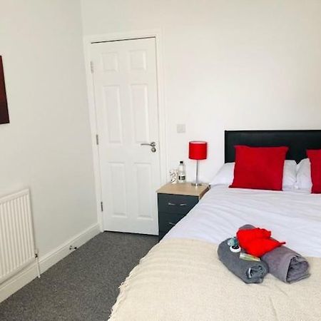Townhouse @ 51 Balfour St, Stoke Hotel Bagian luar foto