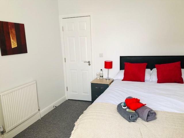 Townhouse @ 51 Balfour St, Stoke Hotel Bagian luar foto